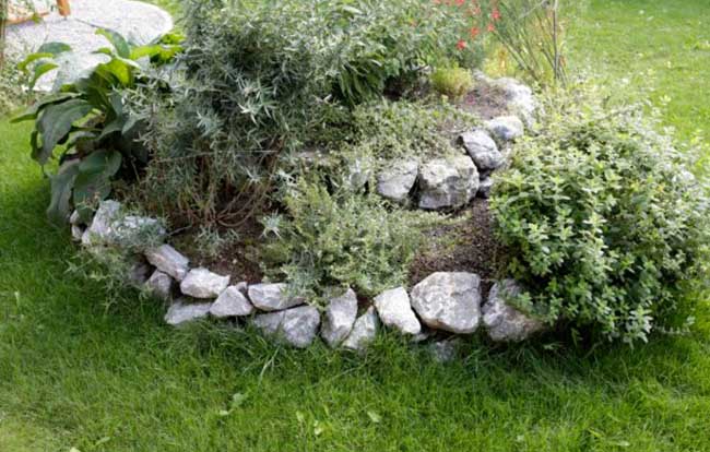 Jimmy Rädler Hochbeetbau und Pflanzung