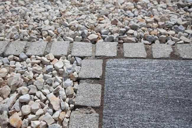 schöne Natursteinmauern aus dem Allgäu